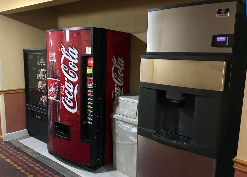 アメリカズ ベスト バリュー イン&スイーツ クリントン ジャクソン 設備 写真